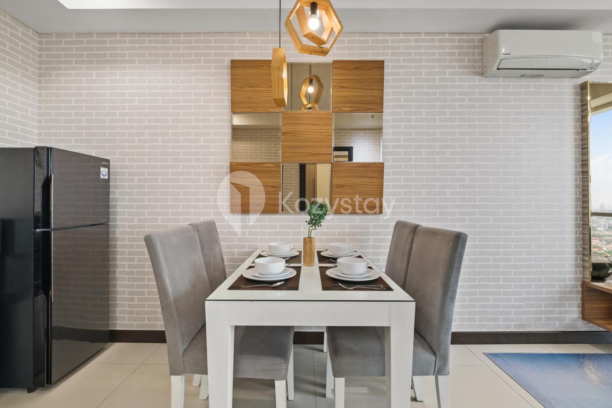 Meadow By Kozystay - Newly Renovated - Kebon Jeruk Jakarta Buitenkant foto