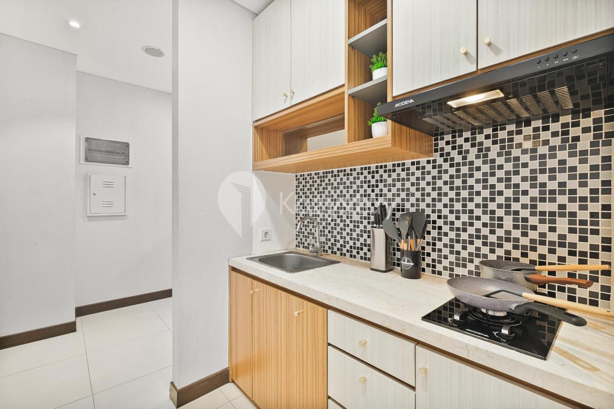 Meadow By Kozystay - Newly Renovated - Kebon Jeruk Jakarta Buitenkant foto